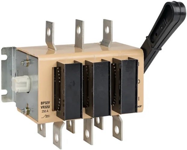 Выключатель-разъединитель  EKF uvr32-35a71220 151015