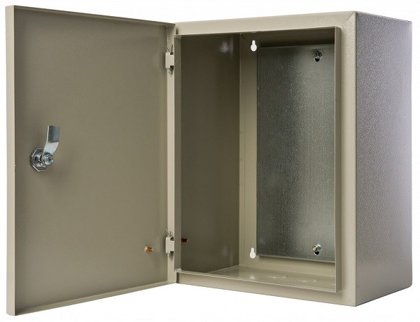 Щит с монтажной панелью DEKraft 30501DEK 156490