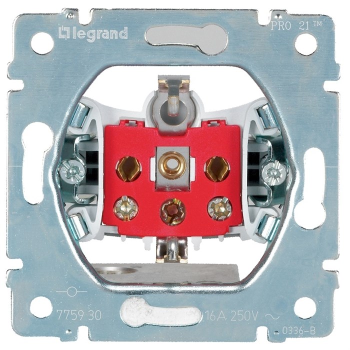 Розетка  Legrand 775930 157063