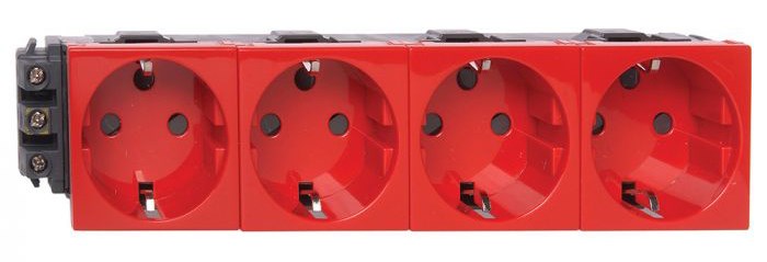 Розетка  Legrand 077614 157141