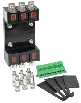 {{photo.Alt || photo.Description || 'Панель втычная EKF mccb99m-100-pin-3r'}}