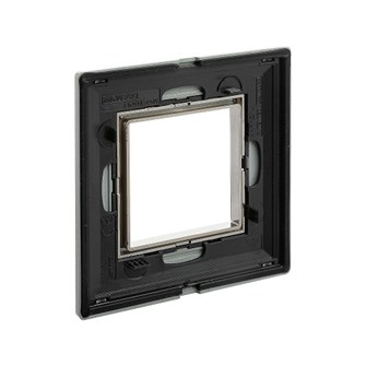 {{photo.Alt || photo.Description || 'Рамка из металла DKC 4404852'}}