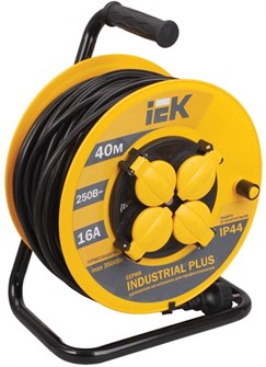 Удлинитель  IEK WKP15-16-04-40-44 158503